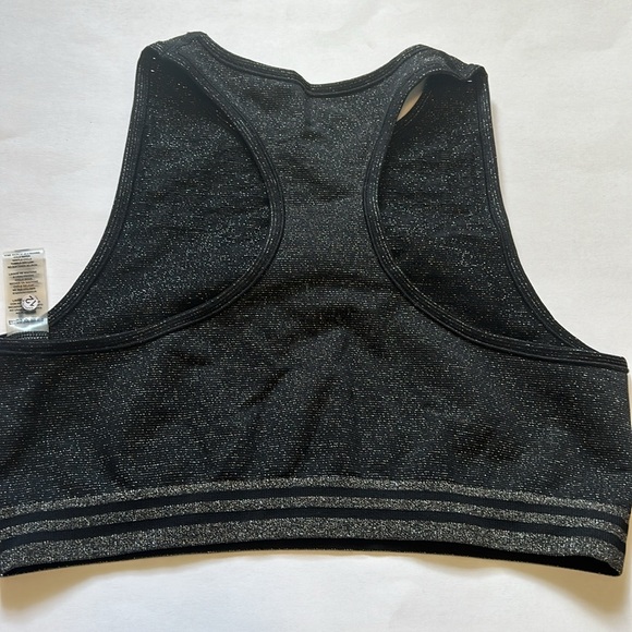 Good American sport top - Picture 4 of 9